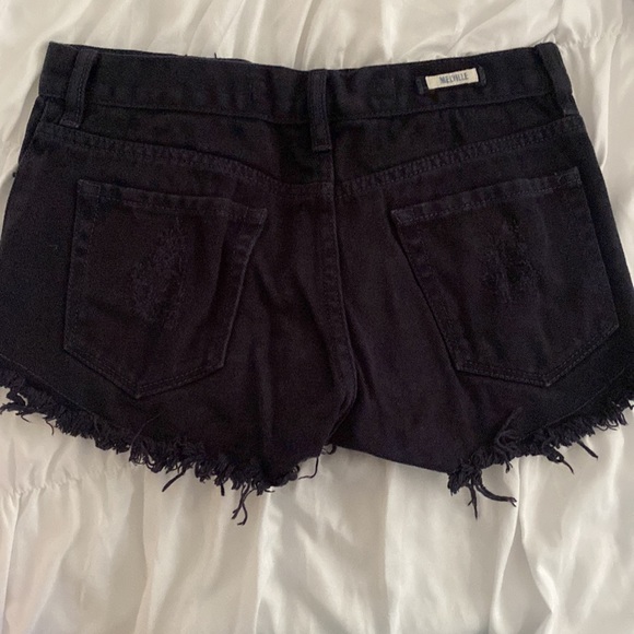 Brandy Melville shorts - Picture 2 of 3